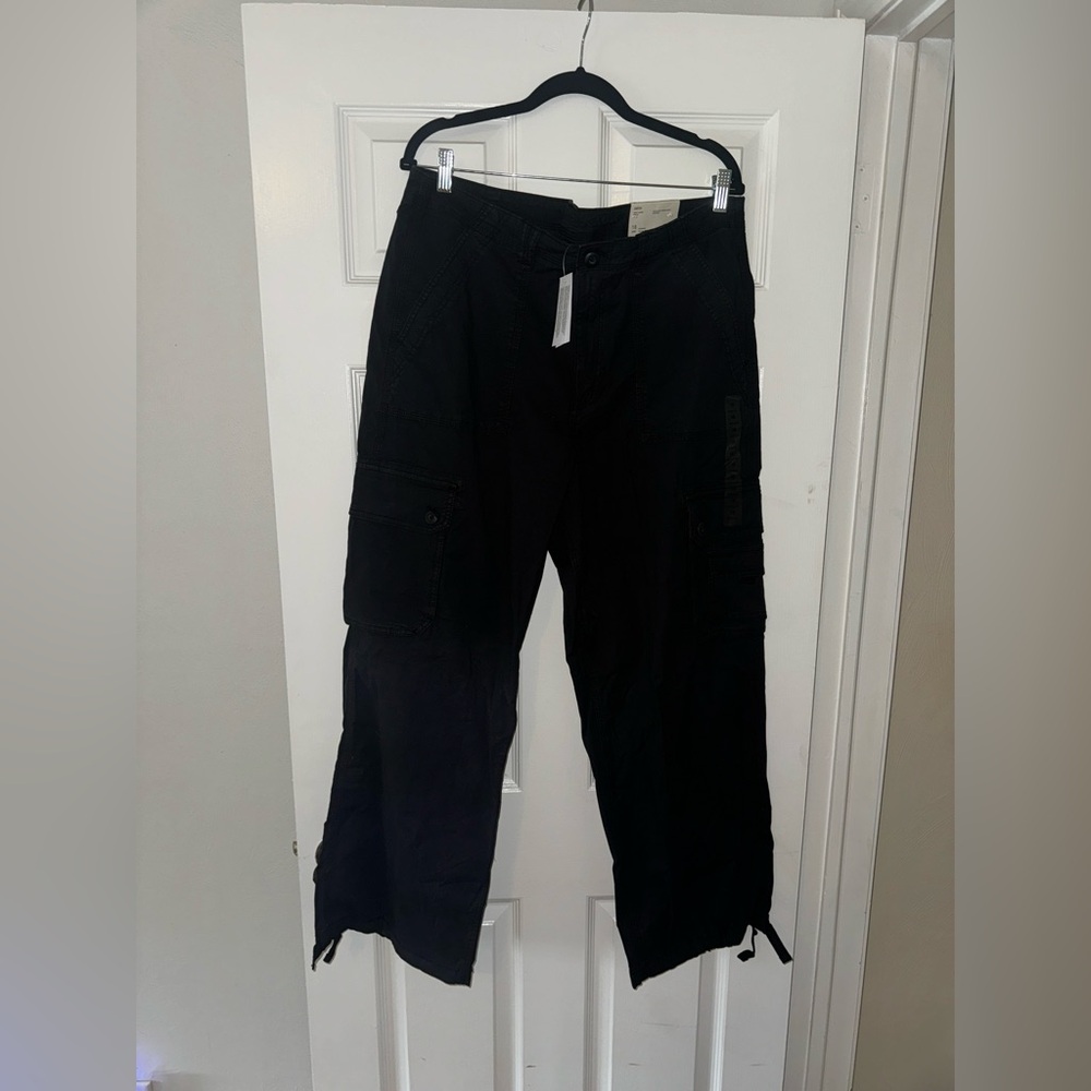 american eagle black baggy cargo pants